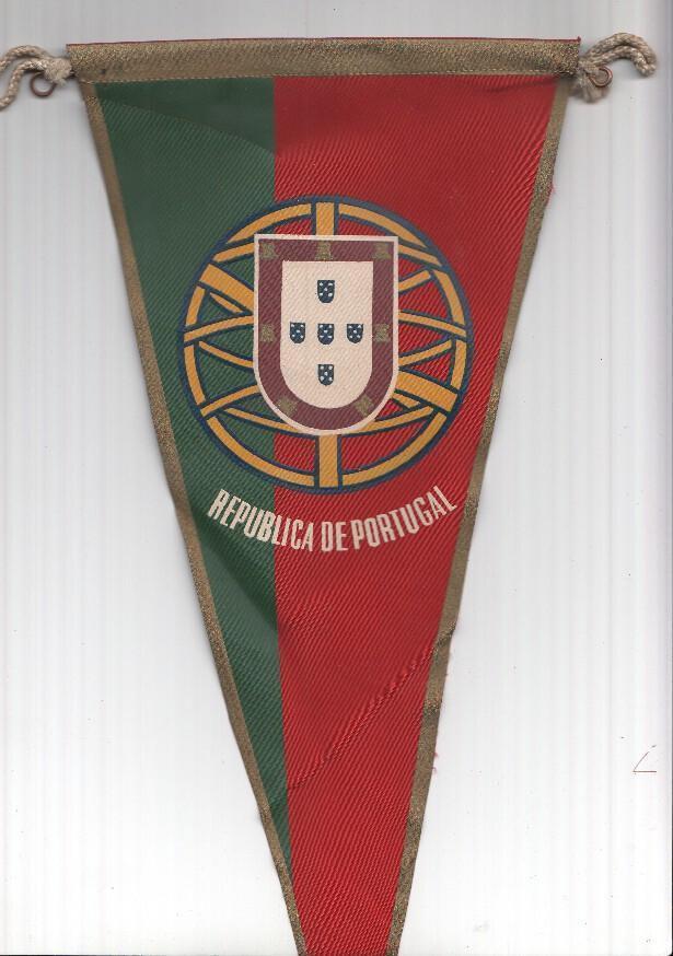 BANDERIN: PORTUGAL - Banderin con escudo y colores de Portugal