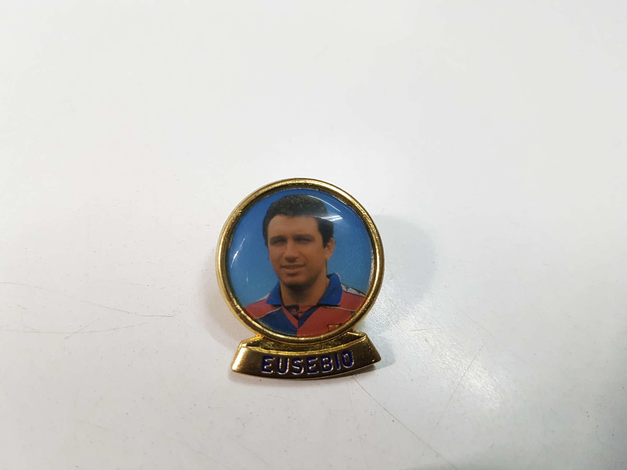 Pin de Eusebio, Coleccion los Pins del Dream Team del diario Sport