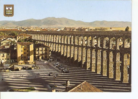 Postal 020113 : Acueducto y plaza oriental de Segovia
