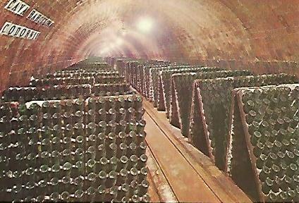 POSTAL A0032: Cava Barcelona de Codorniu