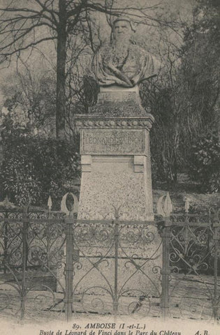 Postal castillos numero 013: Amboise, buste de Leonard de Vinci dans le Parc du chateau