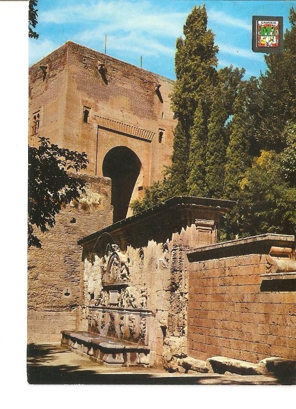 Postal 022949 : Alhambra. Pilar de Carlos V, Granada
