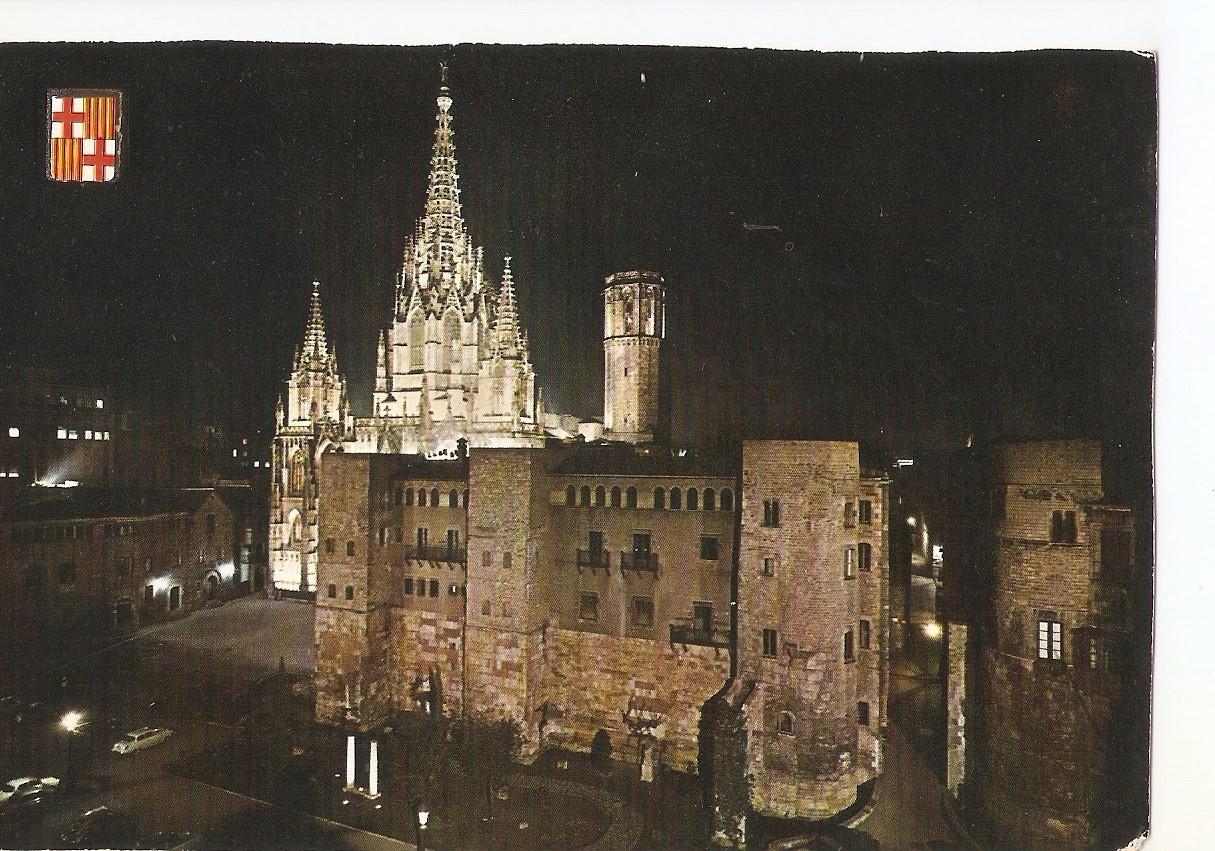 Postal 037757 : Barcelona. La Catedral y Barrio Gotico. Norcturna