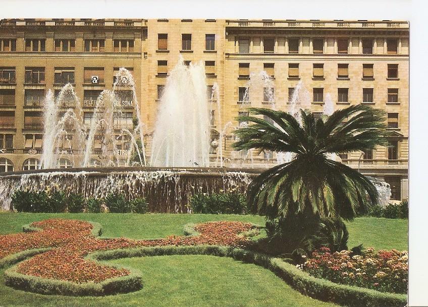 Postal 040582 : Barcelona. Plaza de Cataluña