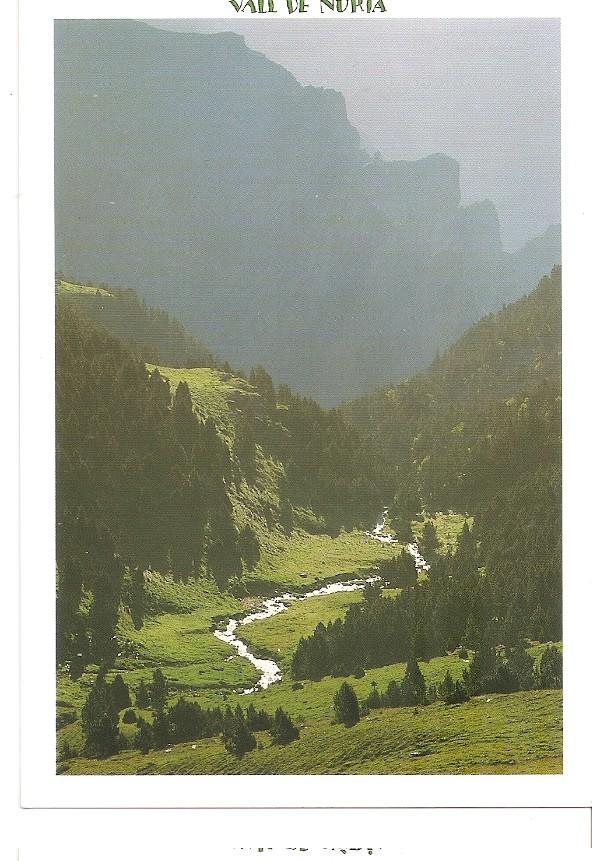 Postal 045368 : Vall de Nuria (El Ripolles). Paisatges de Vall de Nuria. El riu Nuria amb les roques de Tot lo Mon al fons