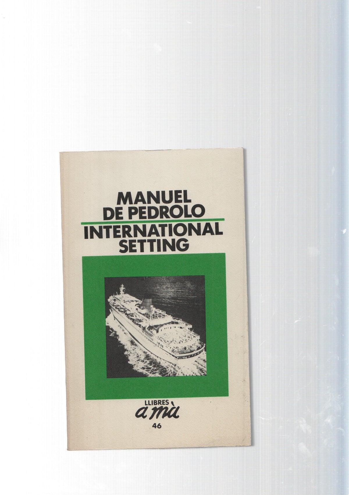 Col leccio Llibres a Ma num 46: International Setting