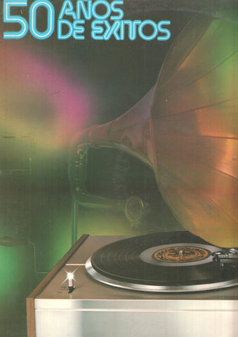 Doble LP: 50 anyos de exitos. Columbia. Foto: Mark Monti