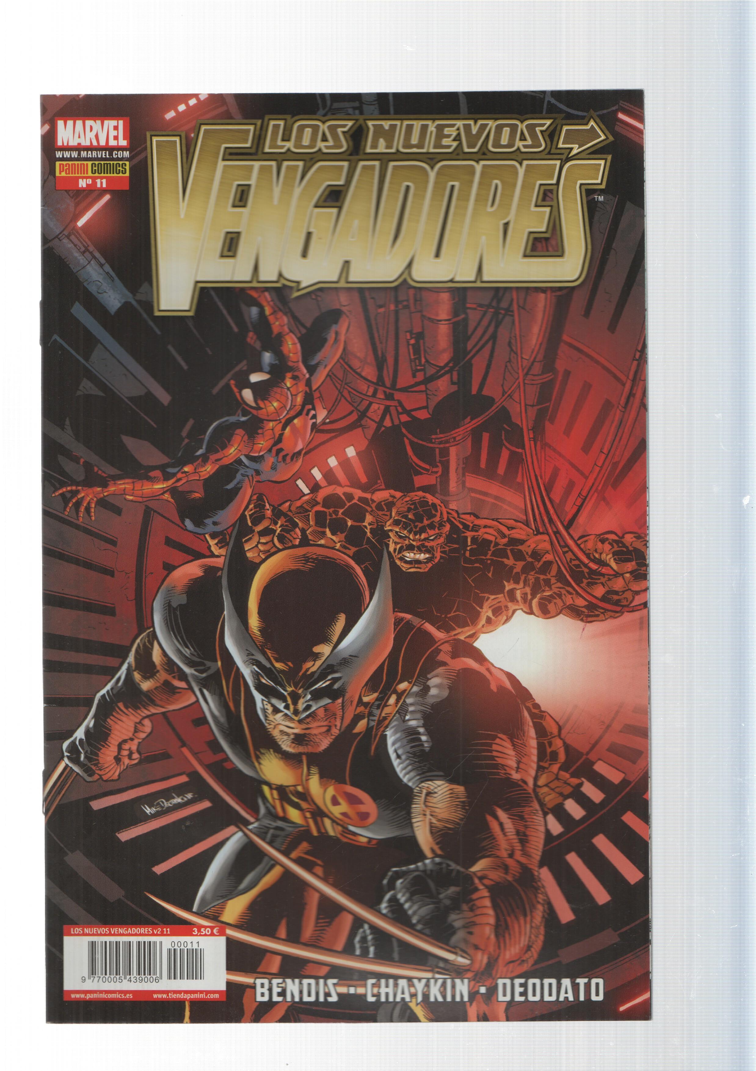 Panini Comics: La carrera para salvar a pajaro burlon - Los Nuevos Vengadores año 2 numero 11, vol. 2. Marvel