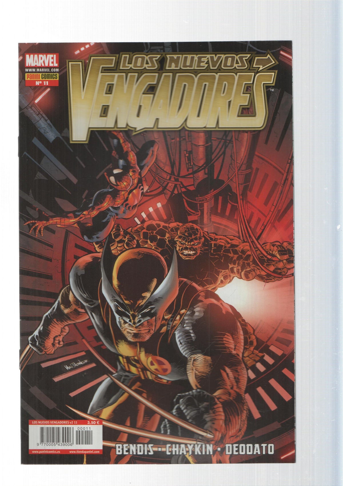 Panini Comics: La carrera para salvar a pajaro burlon - Los Nuevos Vengadores año 2 numero 11, vol. 2. Marvel