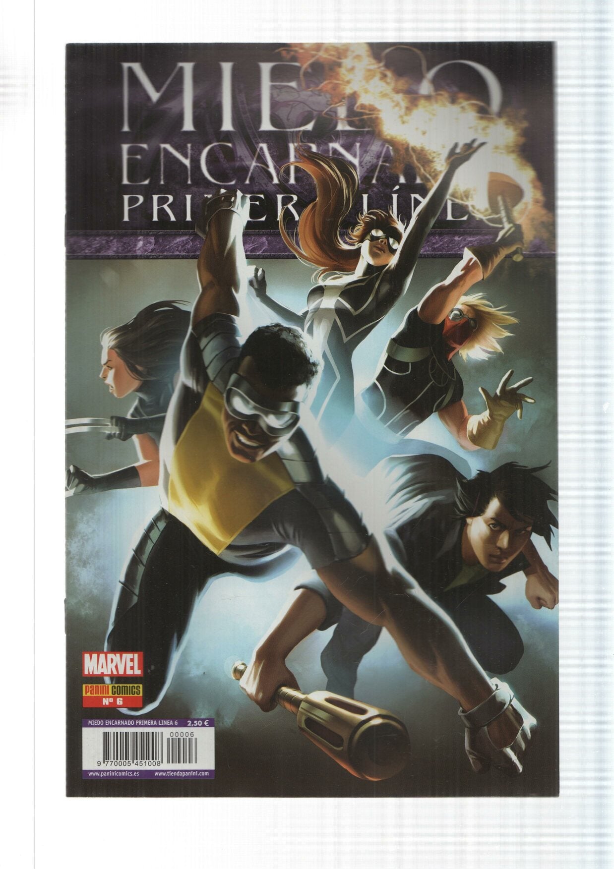 Panini Comics: Miedo Encarnado Primera Linea año 2, numero 6. Marvel