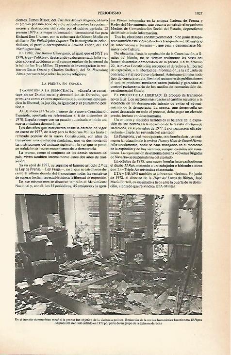 LAMINA ESPASA 26694: Redaccion de la revista El Papus despues del atentado de 1977