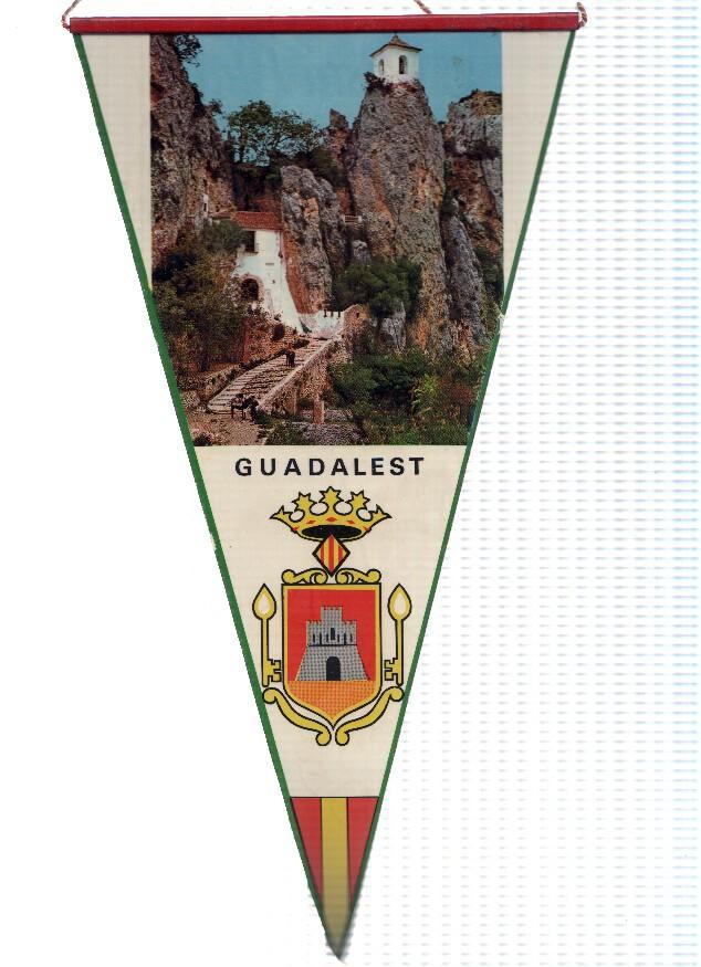 BANDERIN: GUADALEST, Alicante - Vista del pueblo de Guadalest y escudo de la localidad