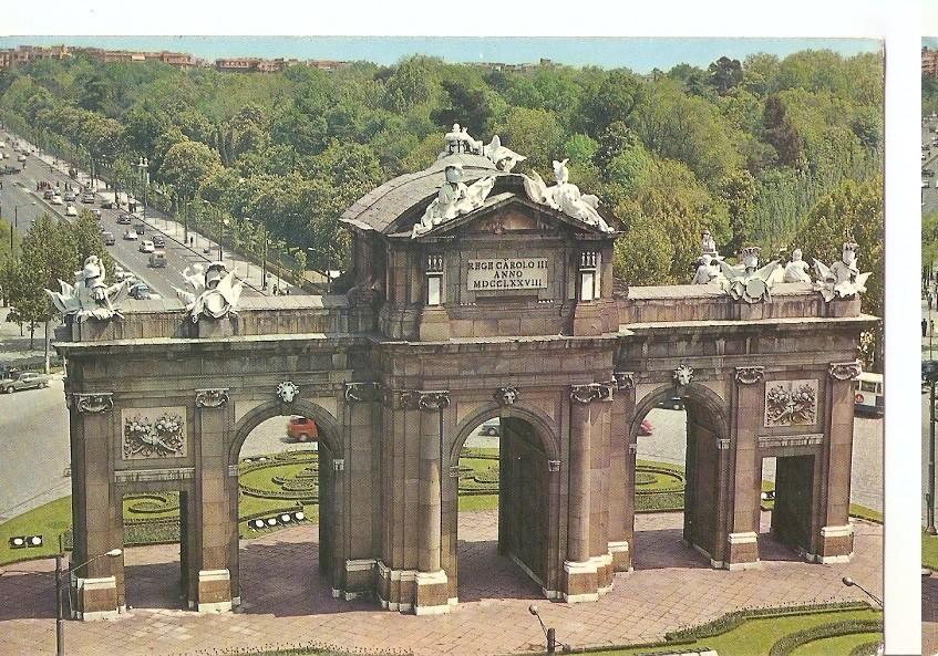 Postal 046226 : Madrid. Puerta de Alcala