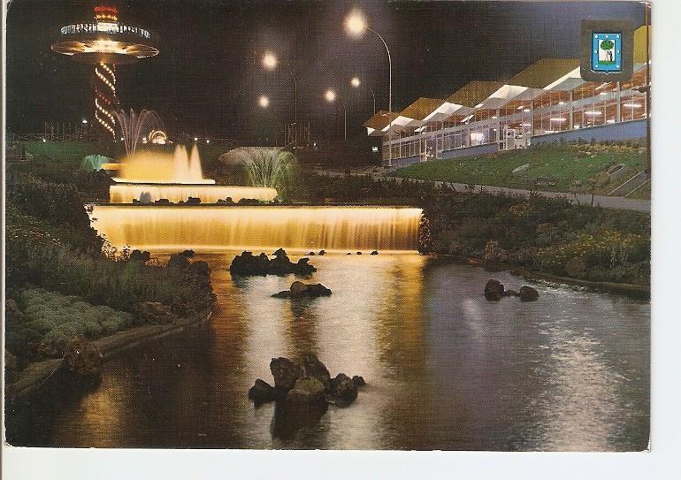 Postal 022476 : Fuentes. Parque de atracciones - Madrid