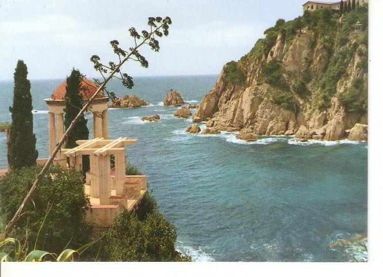 Postal 048722 : Blanes (Costa Brava). Hardin Botanico - Fundacion Carlos Faust. Vista desde el jardin