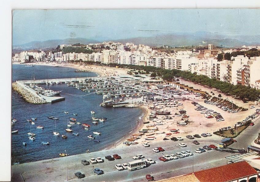 Postal 037406 : Blanes (Costa Brava). Vista parcial. Club Vela