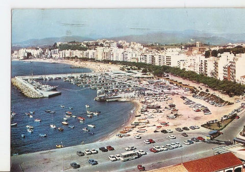 Postal 037406 : Blanes (Costa Brava). Vista parcial. Club Vela