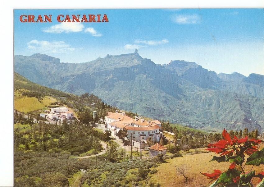 Postal 029660 : Islas Canarias Tejeda (Gran Canaria) Parador Nacional. Al fondo Roque Nublo