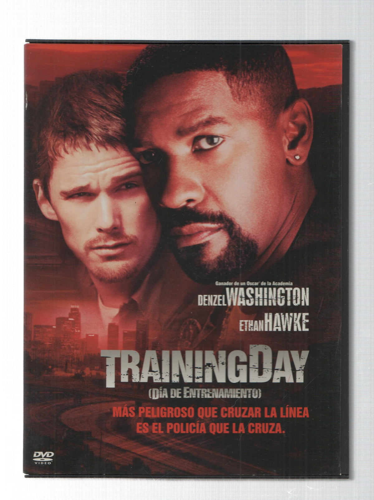 DVD: Trainng Day - Dia de entrenamiento. Warner Bors Pictures