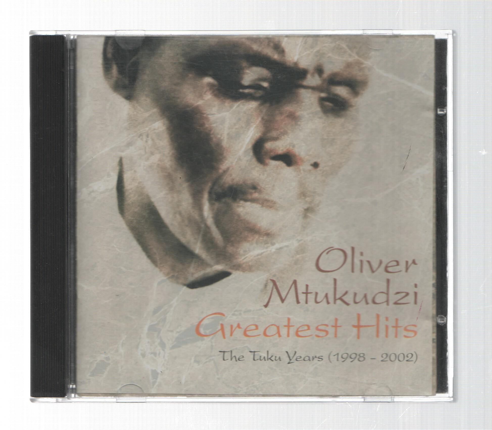 Caja CD: NO CONTIENE CD en su interior. Oliver Mtukudzi - Greatest Hits the Tuku Years 1998-2002