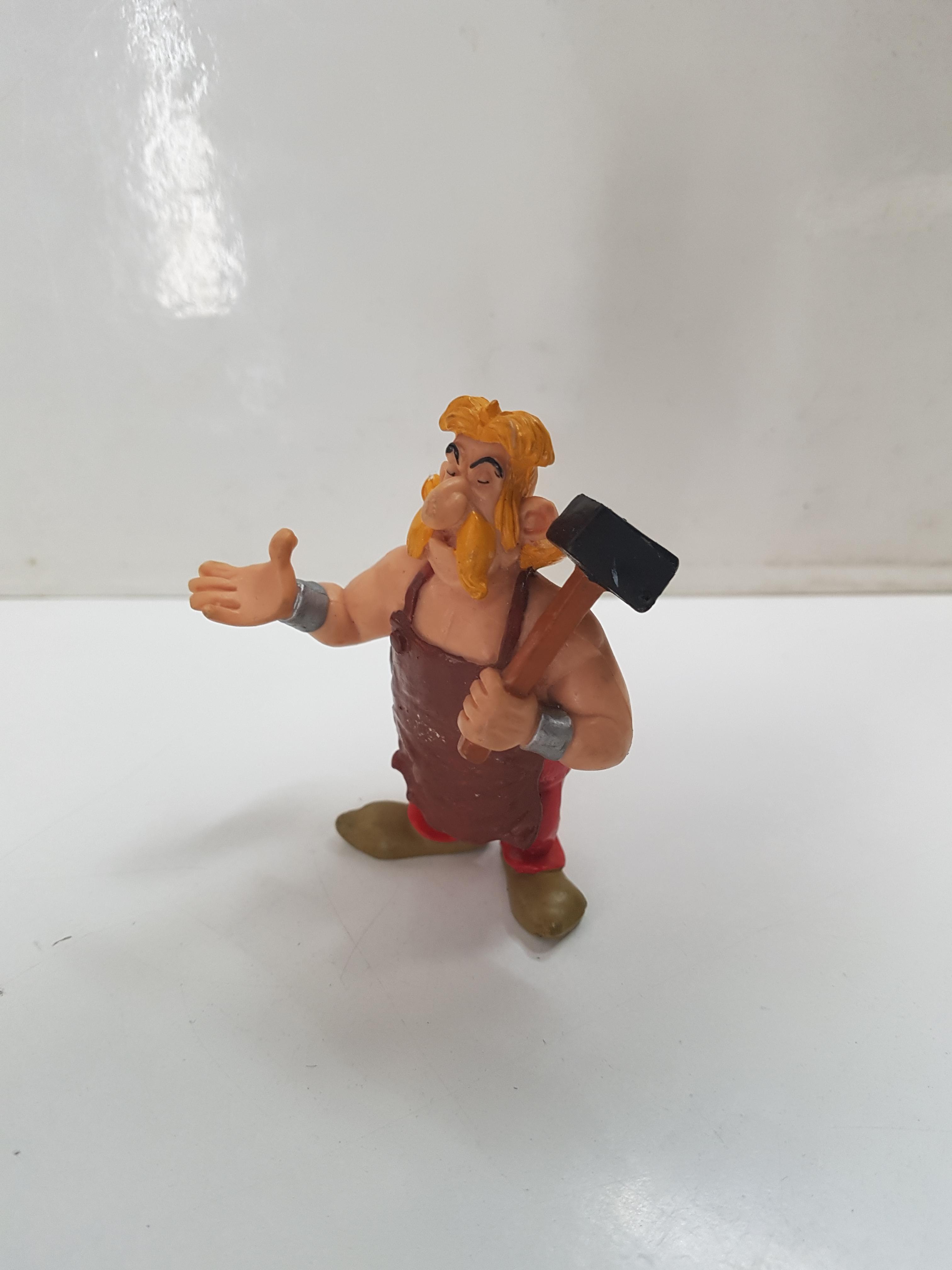 Figura serie Asterix: Esautomatix, el herrero