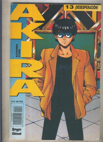 Akira numero 13 (numerado 5 en interior cubierta)