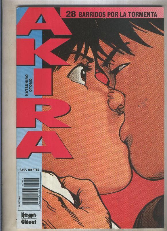 Akira numero 28 (numerado 1 en interior cubierta)