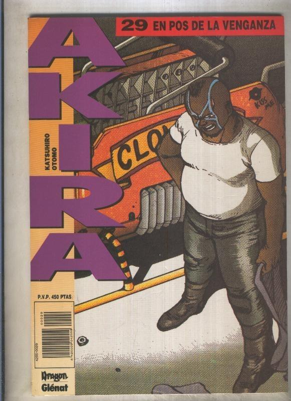 Akira numero 29 (numerado 1 en interior cubierta)