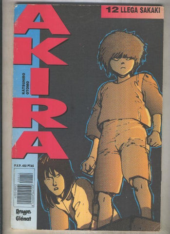 Akira numero 12 (numerado 4 en interior cubierta)