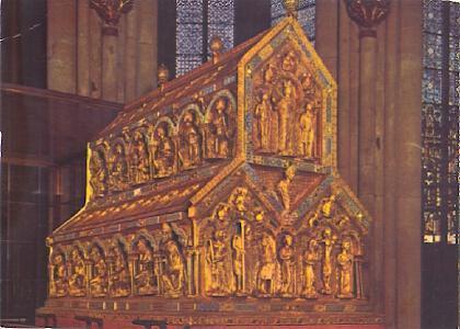 POSTAL 61537: Figura en iglesia