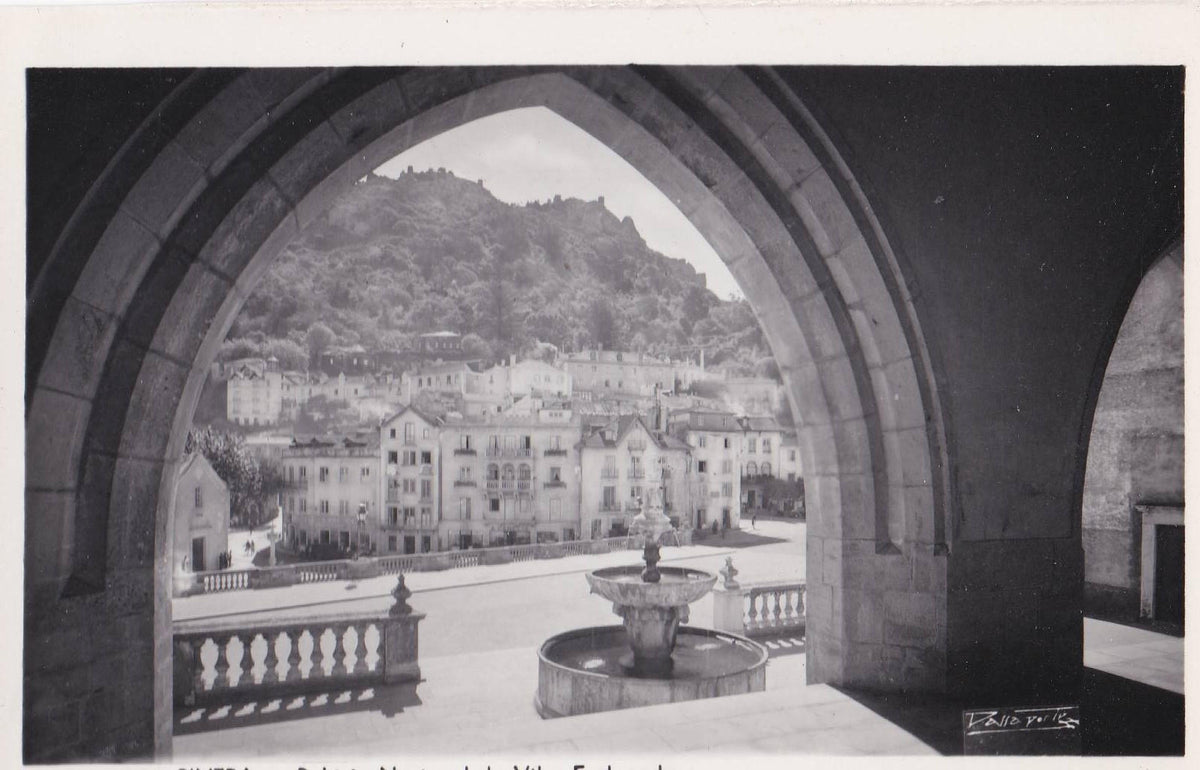 POSTAL 18930: SINTRA: PALACIONACIONAL DA VILA. ESPLANADA