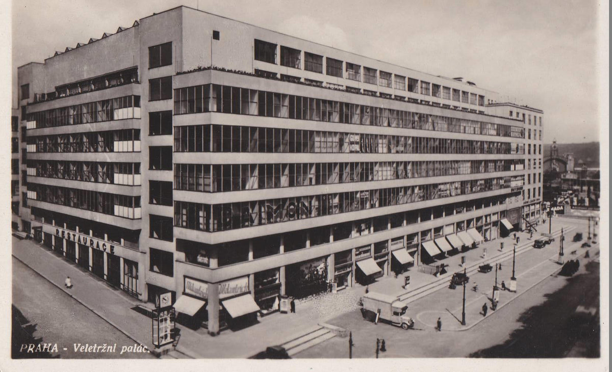 POSTAL 18935: PRAGA: PALACIO VELETRZNI
