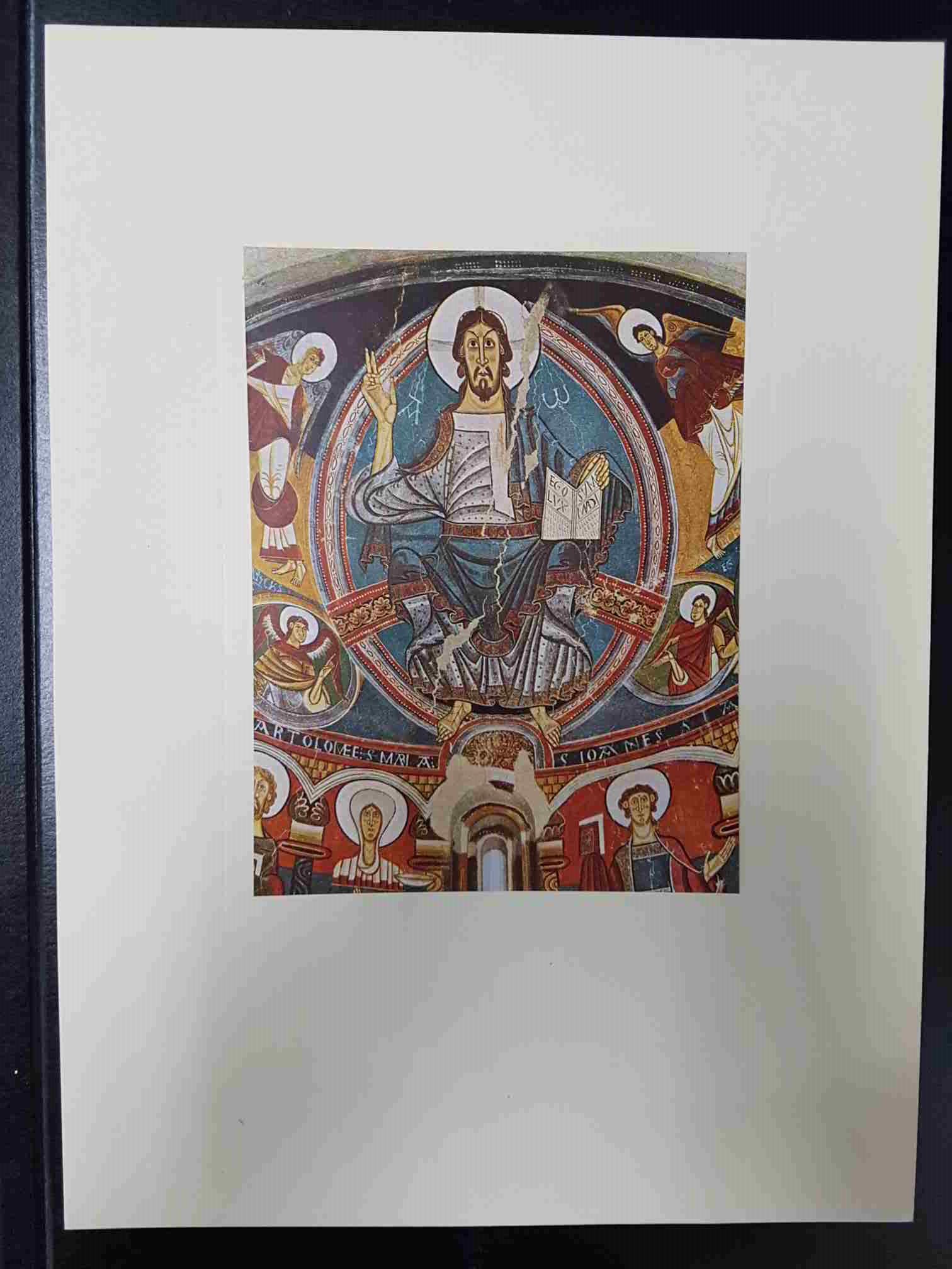 Lamina  Pintura mural de la iglesia de San Clemente de Tabull, siglo XII, museo arte de Barcelona (Pantocrator)