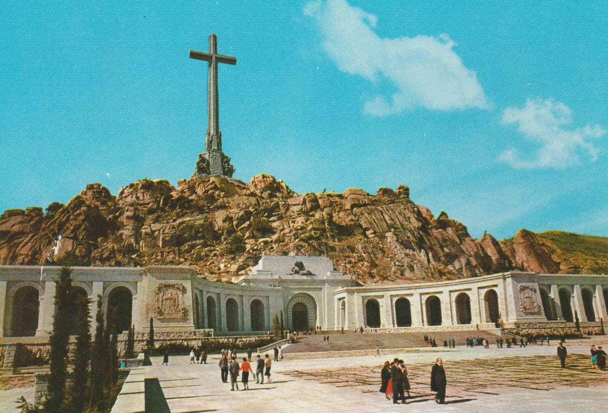 POSTAL 62664 : Santa cruz del valle de los caidos. Madrid. España