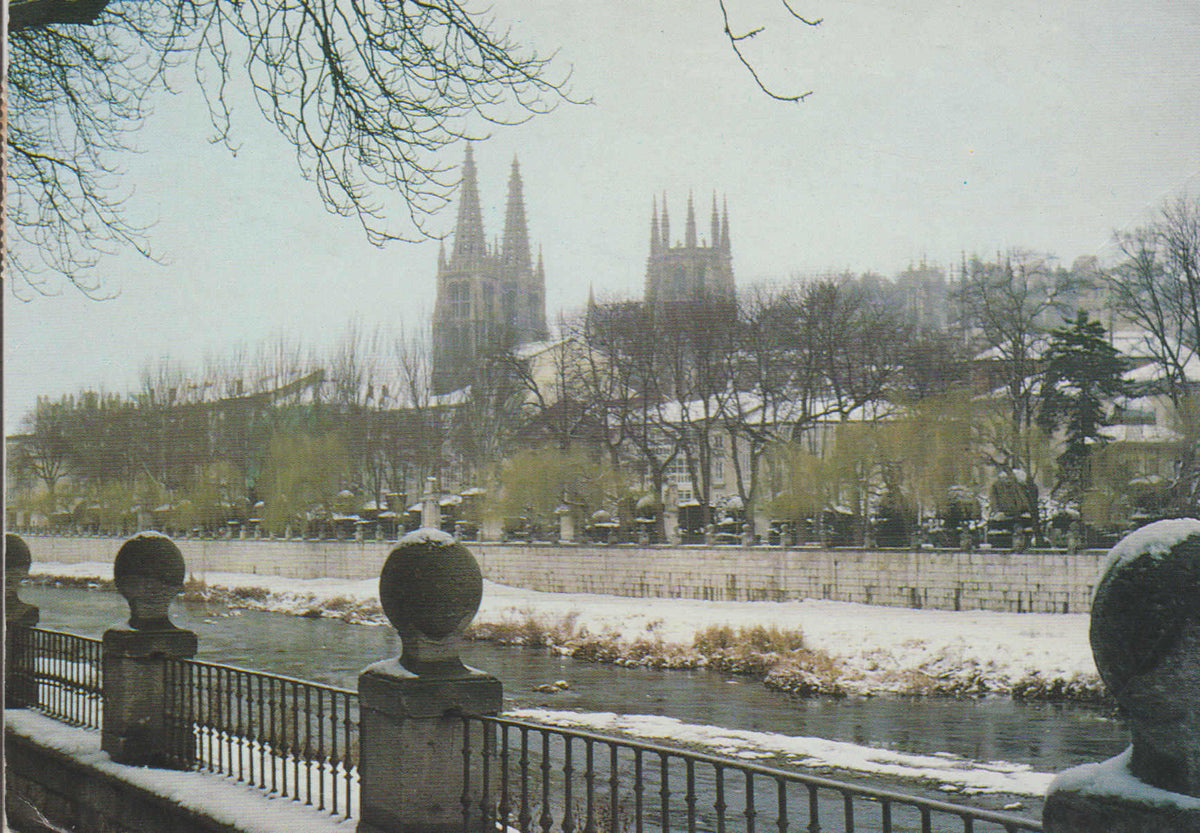 POSTAL 62679 : Rio Arlanzon y torres de la catedral. Burgos. España