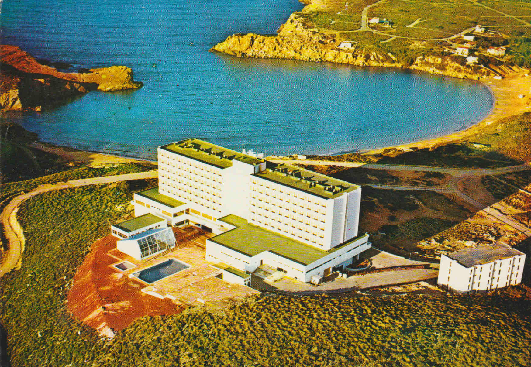 POSTAL 62845 : Menorca. Arenal d en Castell. Hotel Castell Playa. España