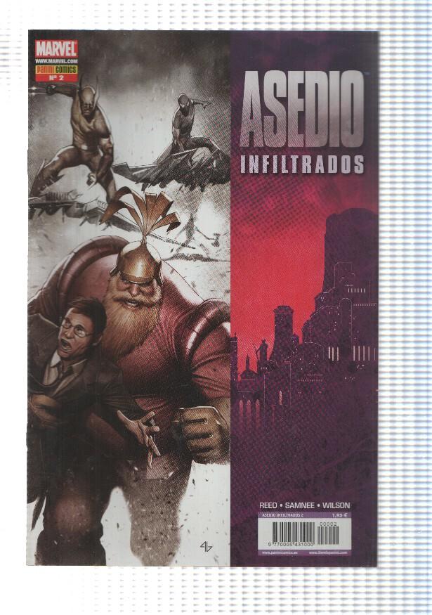 Panini: Asedio Infiltrados num 2, 2010. Marvel. Bendis