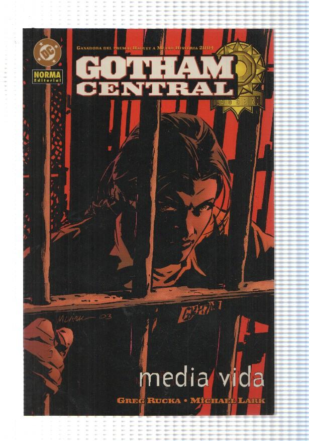 Norma: Gotham Central Media Vida DC