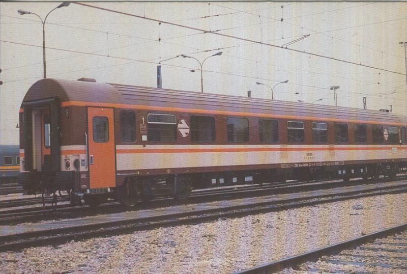 Postal 013039: Tren Renfe: Coches  series 10.000