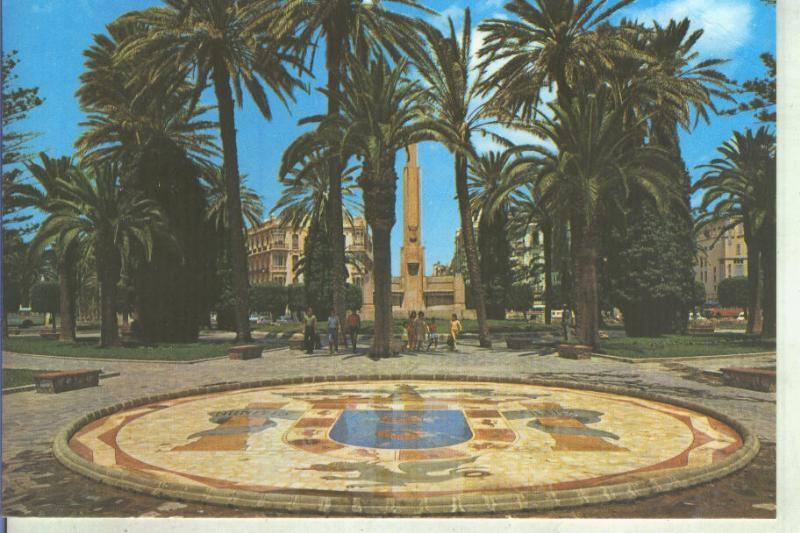 Postal 014271: Plaza de España de Melilla con el escudo de la ciudad