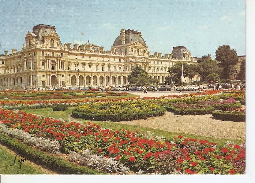 Postal 032000 : Paris. Le Louvre et ses jardins