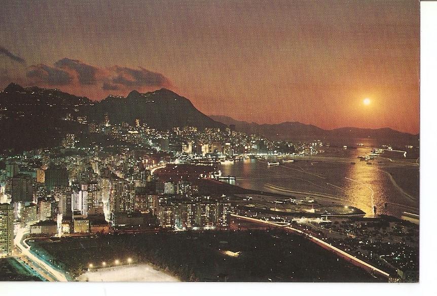 Postal 037457 : Beautiful dusk scene of Victoria
