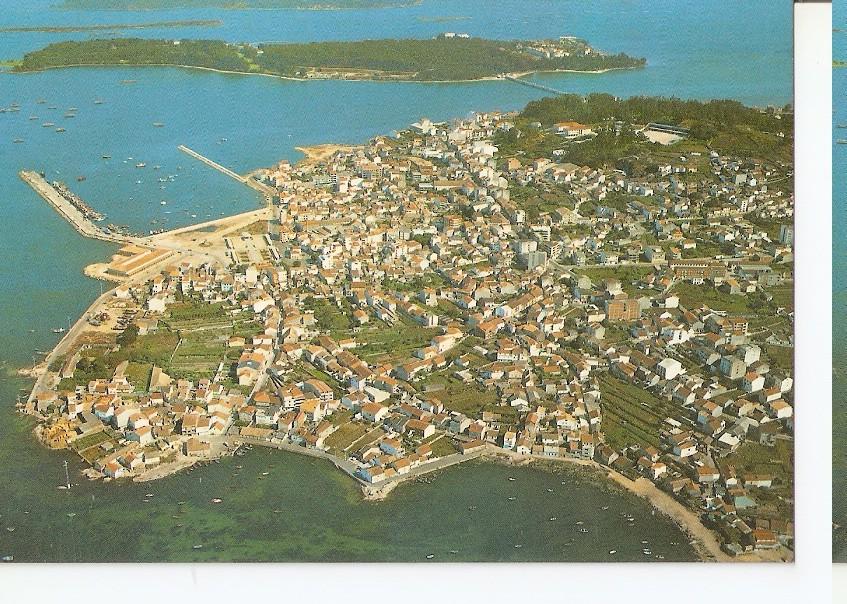 Postal 045890 : El Grove (Pontevedra). Vista aerea al fondo Isla de la Toja