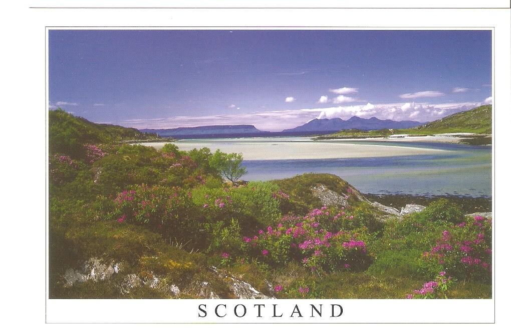 Postal 046733 : Rum and Eigg from morar The Highlands of Scotlan