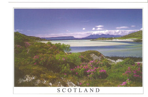 Postal 046733 : Rum and Eigg from morar The Highlands of Scotlan