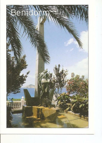 Postal 050029 : Benidorm (Alicante). Monumento a los Hombres del Mar