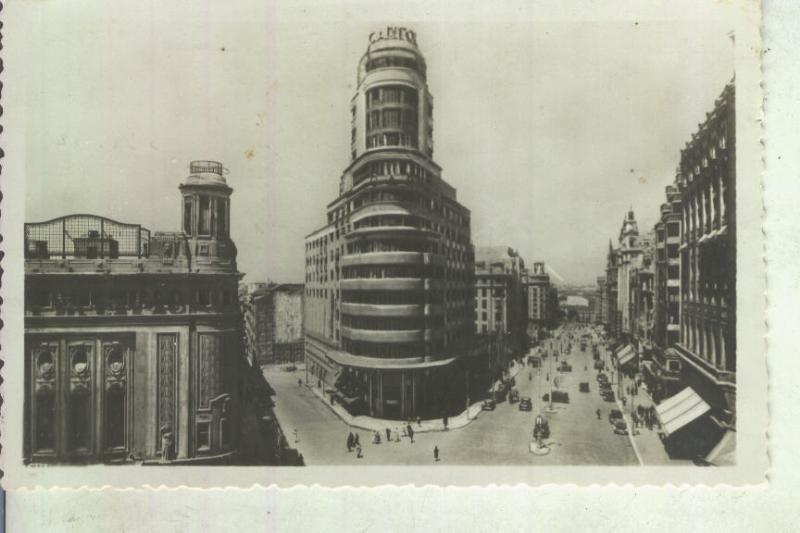 Postal 013307: Edificio Capitol en Madrid