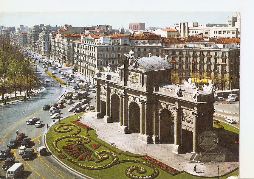 Postal 037005 : Madrid. Puerta de Alcala