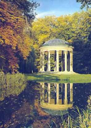 POSTAL 56350: Versailles Trianon Love s temple