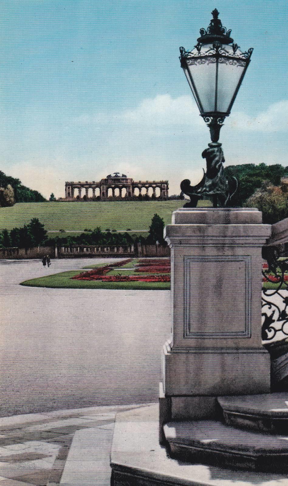 POSTAL B6074: VIENA: GLORIETA DEL CASTILLO SCHOENBRUNN